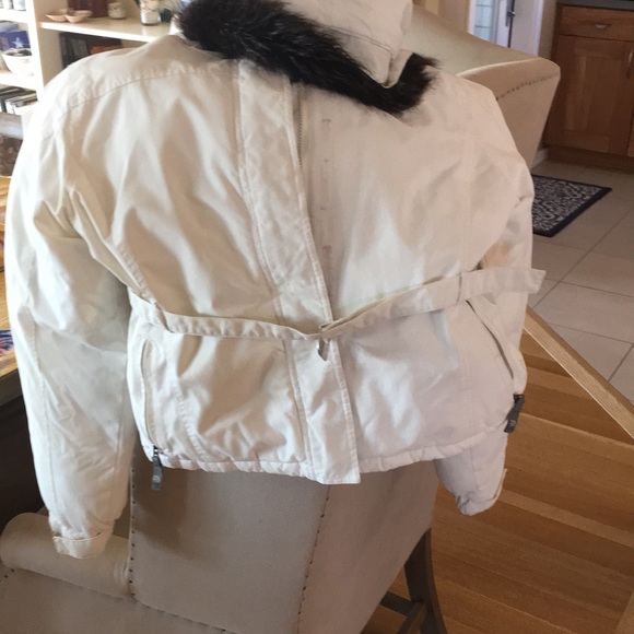 The north face jacket - Picture 2 of 12